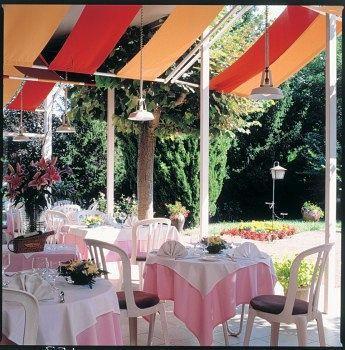 La Bourbonnaise Hotel Serezin-du-Rhone Exterior photo
